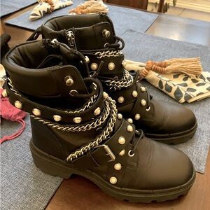 Zara Metal & Pearl Detail Rock & Roll Combat Boots size 39 - Black